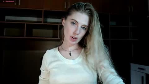 aqualen online show from 8, 10, 2025