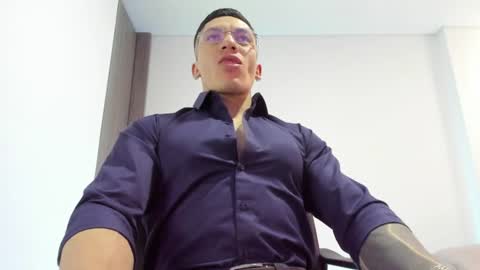 Snapshot of aquiles_51 chatting on 12, 6, 2026 Jonathan online show from 12, 6, 2026