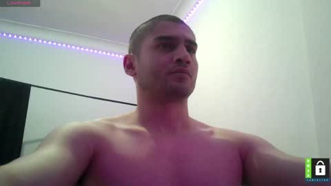 Snapshot of arab_b chatting on 17, 5, 2026 Thiago online show from 17, 5, 2026