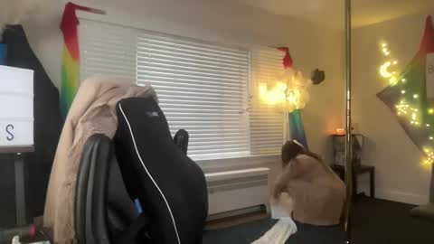 Snapshot of arabbustybeauty chatting on 9, 3, 2025 BustyPrincessLeila online show from 9, 3, 2025