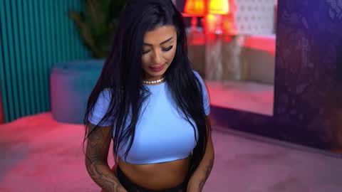 Snapshot of arabellaposh chatting on 23, 10, 2025 arabellaposh online show from 23, 10, 2025