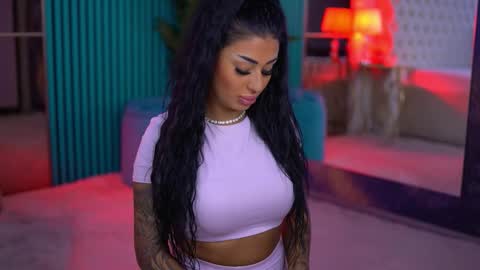 Snapshot of arabellaposh chatting on 29, 11, 2025 arabellaposh online show from 29, 11, 2025