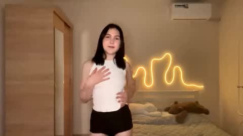 Emi online show from 20, 3, 2026