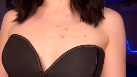 Emi online show from 17, 4, 2026