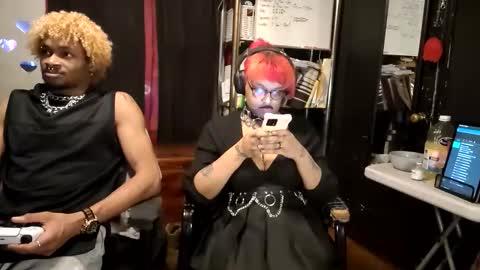 Snapshot of ardentagoni chatting on 1, 12, 2025 Lady Agoni and The Ardent online show from 1, 12, 2025