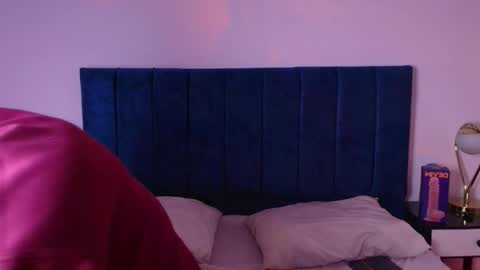 Ares Alpha  online show from 3, 11, 2025