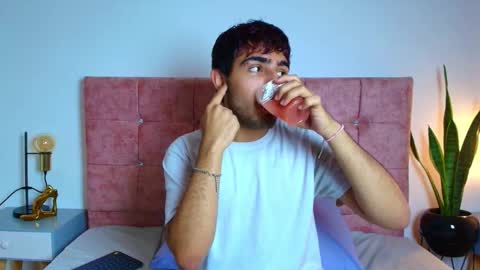 Ares Alpha  online show from 25, 11, 2025