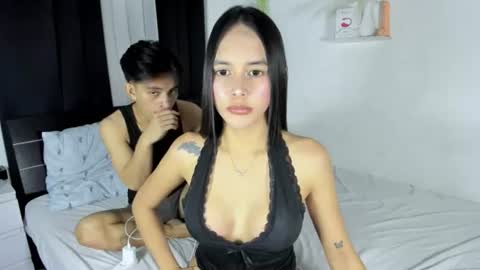 Snapshot of ari_anaa chatting on 25, 7, 2026 AriCandyAnna online show from 25, 7, 2026