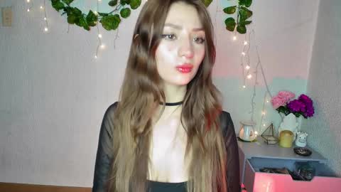 Snapshot of ari_kat666 chatting on 10, 2, 2025 ari online show from 10, 2, 2025