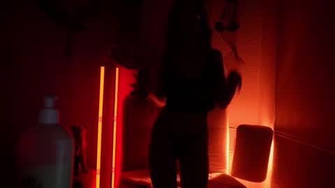 Snapshot of ari_kat666 chatting on 7, 2, 2026 ari online show from 7, 2, 2026