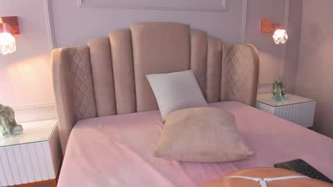 Aria  online show from 22, 2, 2025