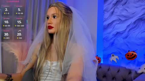 aria_mila online show from 30, 10, 2025