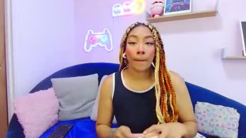 Snapshot of aria_peach_ chatting on 19, 7, 2026 ARIA PEACH online show from 19, 7, 2026