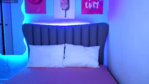 Snapshot of aria_russo chatting on 12, 6, 2026 Aria online show from 12, 6, 2026