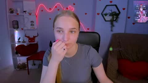 aria_voss_ online show from 27, 5, 2026
