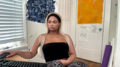 Aria Atelier online show from 6, 1, 2026