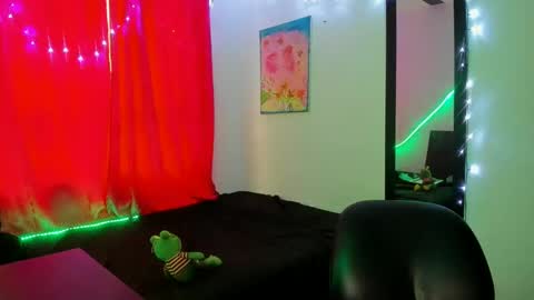 Snapshot of ariadna_4 chatting on 7, 3, 2025 ariadna_4 online show from 7, 3, 2025