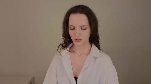 Snapshot of ariadna_s chatting on 2, 5, 2026 Ariadna online show from 2, 5, 2026