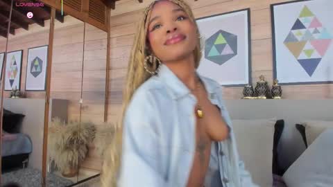 Aria Foster online show from 12, 2, 2026