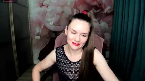 AriaGray online show from 30, 11, 2025