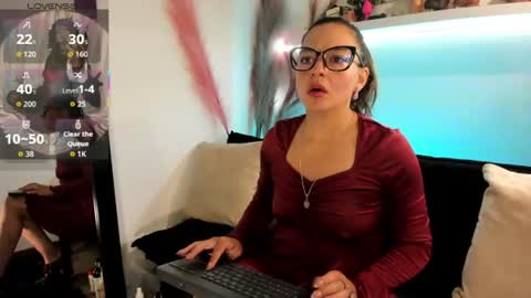 Snapshot of ariana_blonde_ chatting on 28, 7, 2026 Ariana blonde online show from 28, 7, 2026