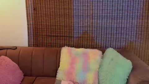 Ariana Cruz online show from 18, 4, 2026