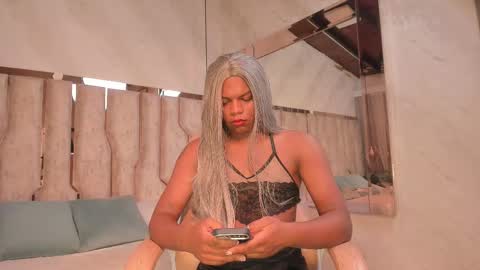 ariana_grande233 online show from 18, 3, 2026