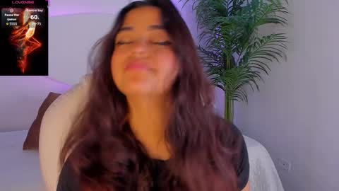 Snapshot of ariana_pierce chatting on 24, 10, 2025 Ariana online show from 24, 10, 2025