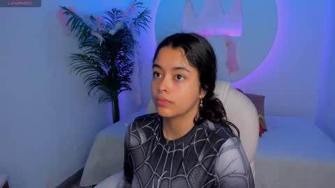 Snapshot of ariana_pierce chatting on 1, 11, 2025 Ariana online show from 1, 11, 2025