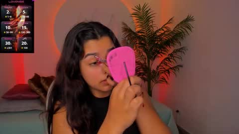 Snapshot of ariana_pierce chatting on 26, 11, 2025 Ariana online show from 26, 11, 2025