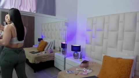  ariana  online show from 17, 3, 2026