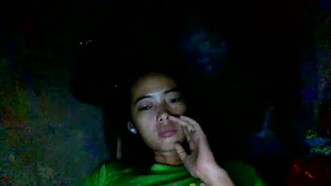 Snapshot of ariana_sweet25 chatting on 2, 3, 2026 ariana_sweet25 online show from 2, 3, 2026