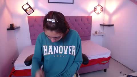 ariana_toro online show from 19, 9, 2025