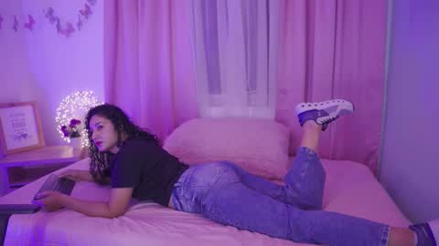 ARIANAA online show from 6, 3, 2026