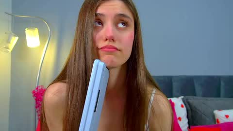 Ariana online show from 15, 4, 2026