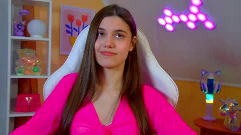 Snapshot of arianaallens chatting on 27, 4, 2026 Ariana online show from 27, 4, 2026
