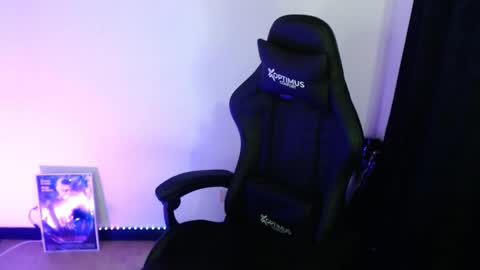 help me 100 hands up my OF is Free  online show from 9, 3, 2026