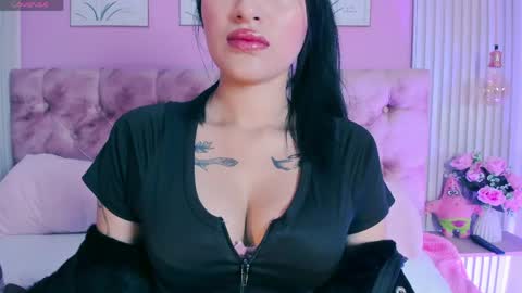 arianawest_ online show from 20, 5, 2026