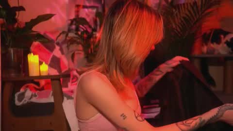 Snapshot of arianna_richi chatting on 1, 2, 2026 Olivka online show from 1, 2, 2026