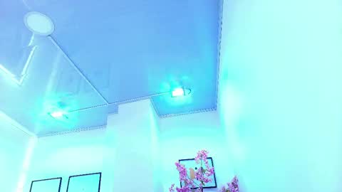 arianna_sweeet online show from 3, 6, 2026