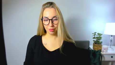 Aria online show from 4, 12, 2025