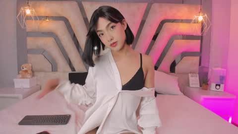 Welcome to Ari room online show from 29, 4, 2026