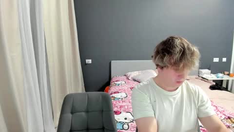 Ariel online show from 28, 4, 2026