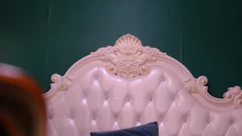 Ariel online show from 13, 2, 2025