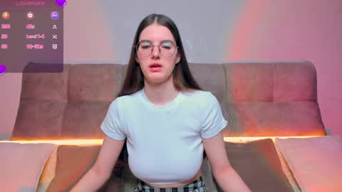 Ariella online show from 7, 12, 2024