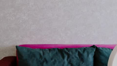 arielstonks_lovee online show from 5, 12, 2025