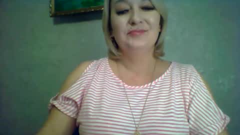 Snapshot of arielxloveresss chatting on 13, 11, 2025 ArielXLoveresss online show from 13, 11, 2025
