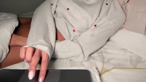 Snapshot of ariia1_ chatting on 15, 2, 2026 Aria online show from 15, 2, 2026