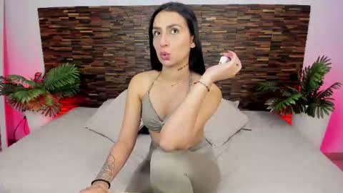Snapshot of ariiaa_1 chatting on 26, 6, 2026 ARIANNA online show from 26, 6, 2026