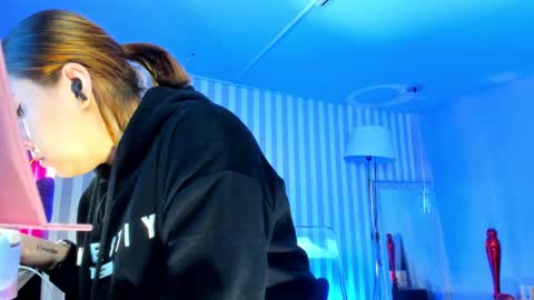  Arianna  online show from 27, 1, 2025